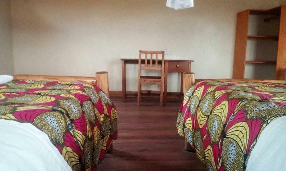 Tembo Safari Lodge Katunguru Exterior foto